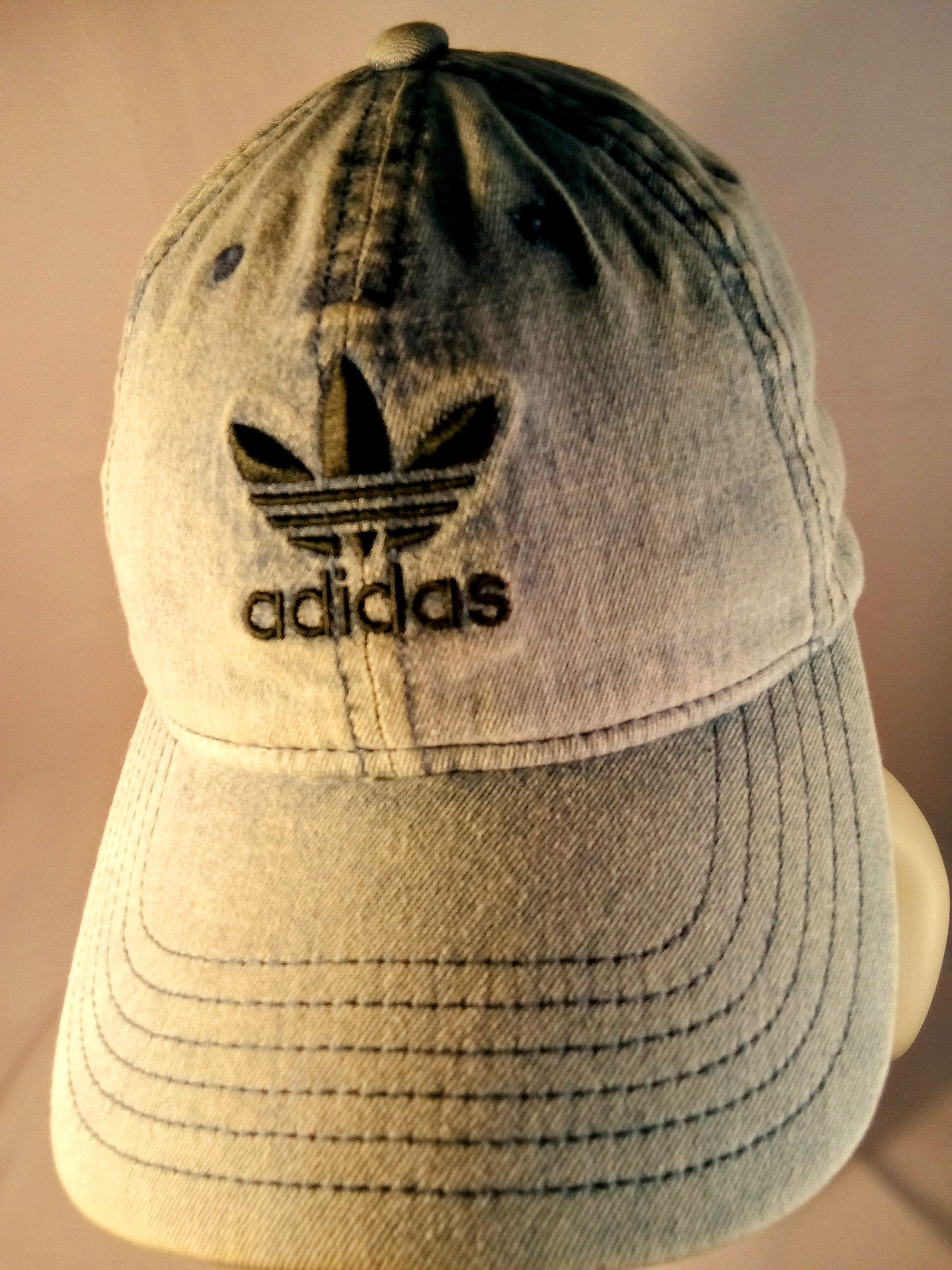 Adidas Hat Light Blue with Embroidered Logo, Retro Cap Sporty Chic Vintage-Inspired, Throwback Classic Design