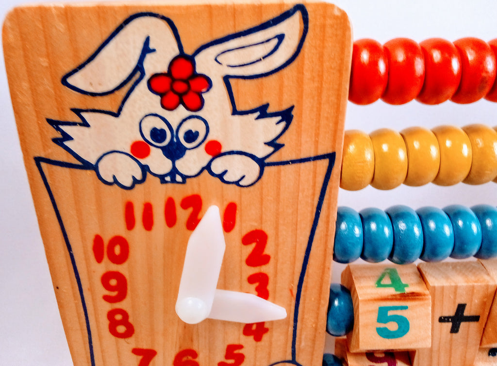 Kids' Arithmetic Toy and Educational Nursery Clock and Abacus Game for Learning Fun, Perfect Gift for Learning Arithmetic