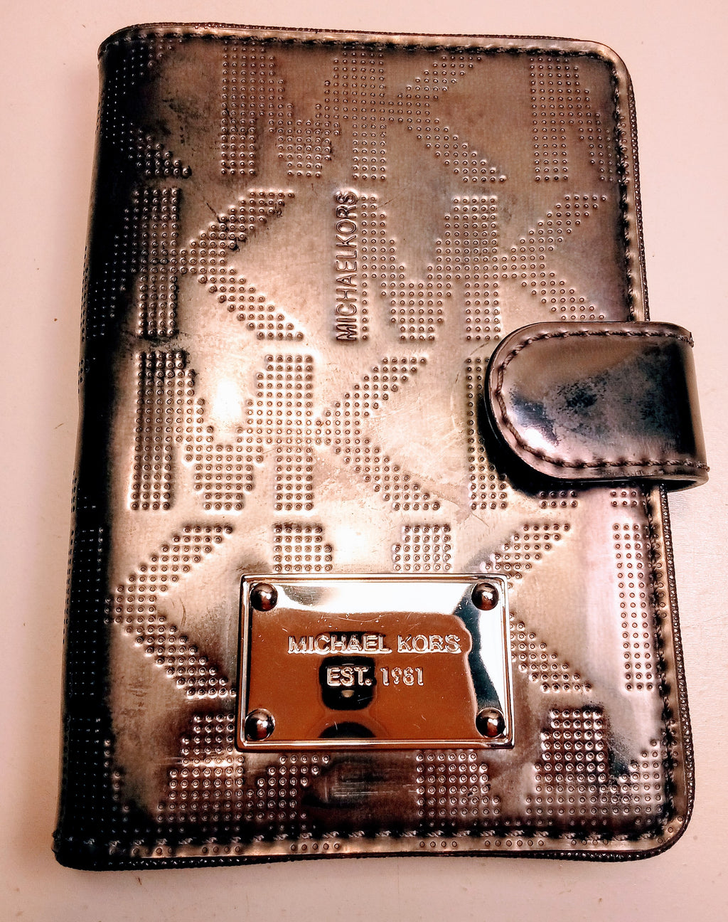 Michael Kors Leather Bi-Fold Wallet, Luxury Travel Clutch Essential, Chic and Practical