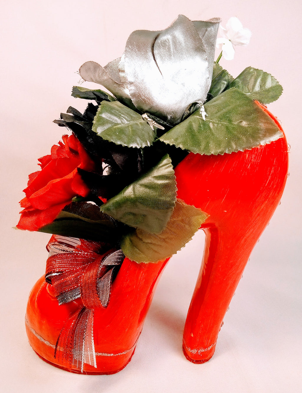 Aesthetic High Heel Flower Vase, Cute Ruby Red Home Decor for Desk or Balcony, Creative Novelty Floral Decor