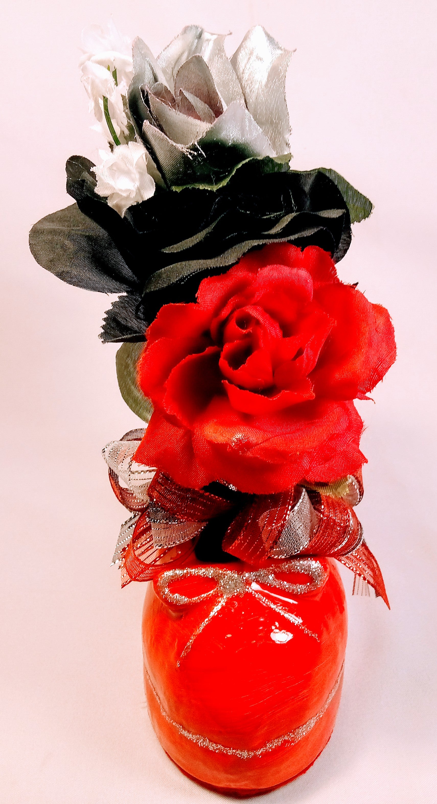 Aesthetic High Heel Flower Vase, Cute Ruby Red Home Decor for Desk or Balcony, Creative Novelty Floral Decor