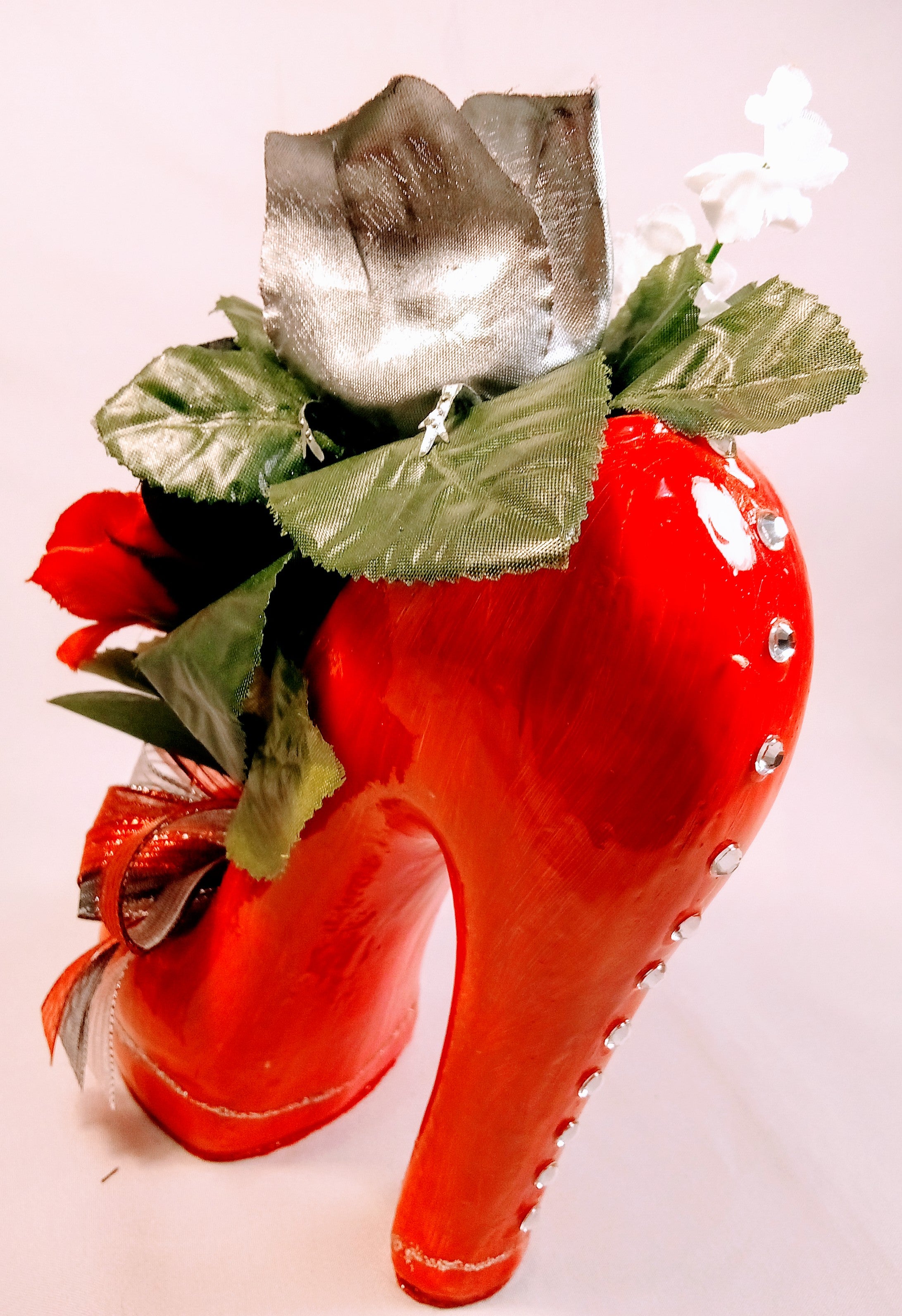 Aesthetic High Heel Flower Vase, Cute Ruby Red Home Decor for Desk or Balcony, Creative Novelty Floral Decor