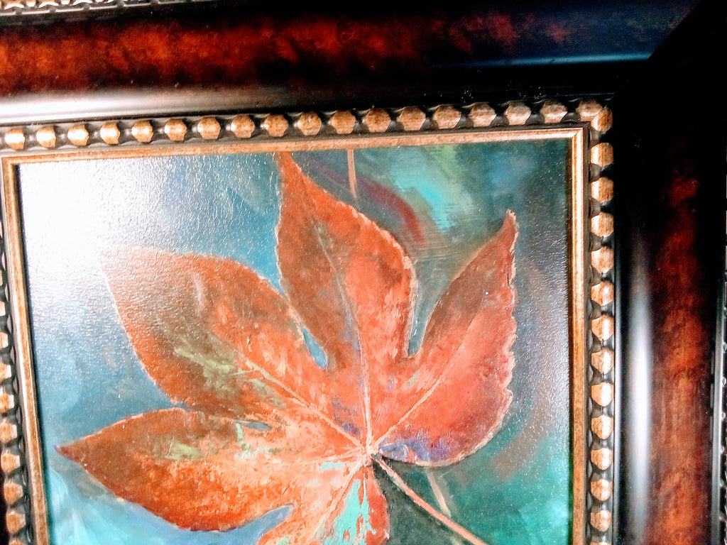 Original Oil Painting of Autumn Leaf, Handpainted Fall Art for Living Room Decor, Nature-Inspired Great for office - Signed