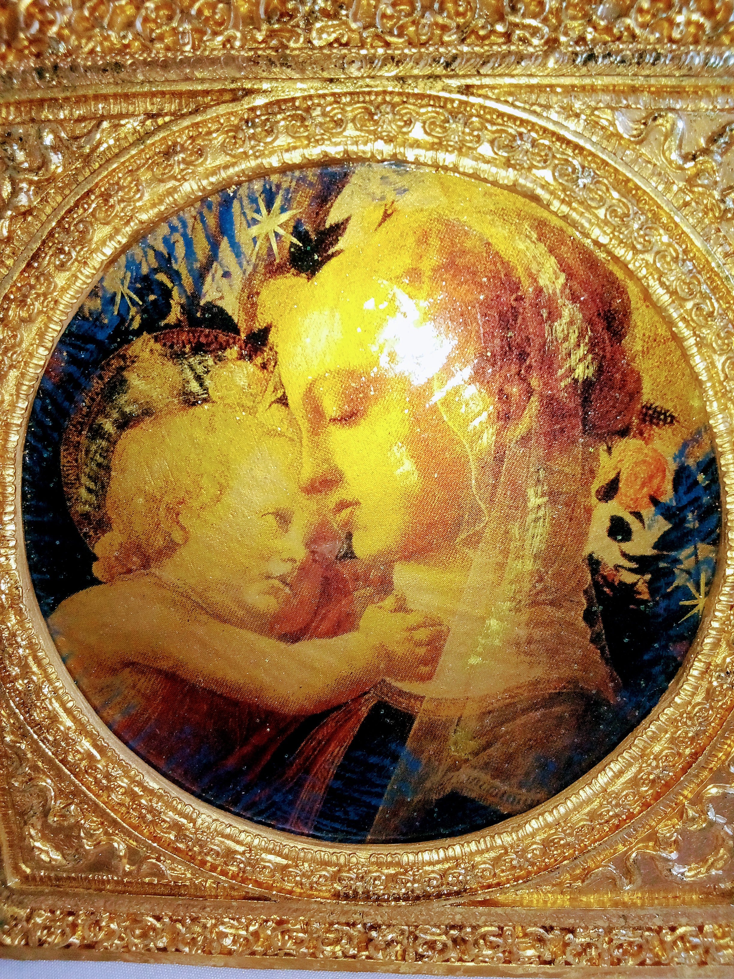 Mary and Baby Jesus Oil Picture by Sandro Boticello, the Italian Renaissance Painter, Original was made in 1481, Blessed Virgin Mary, Art Picture Madonna and Child