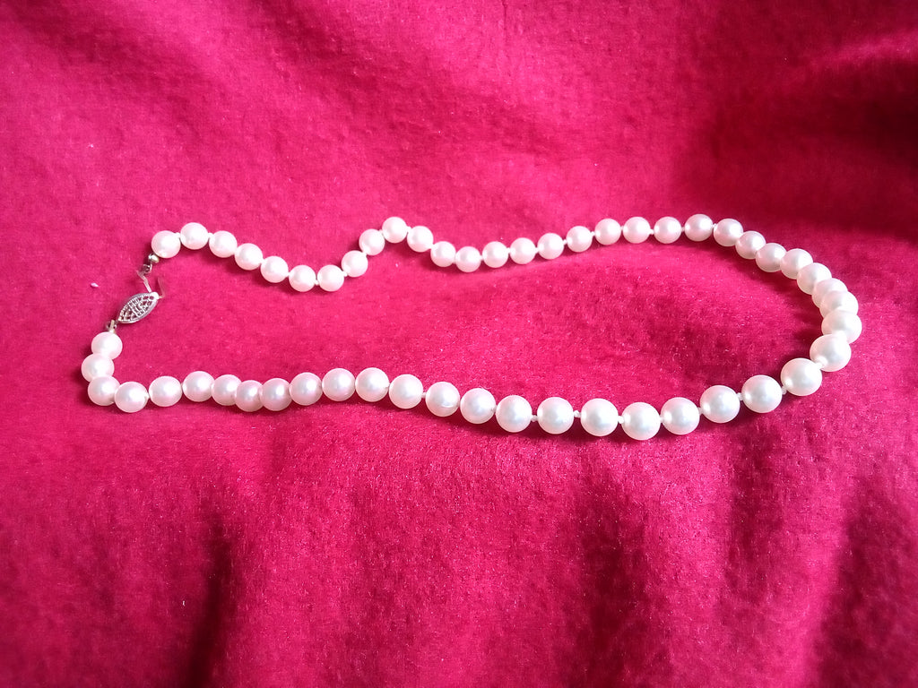 Christmas Gift Sets -Classic Fashion Pearls and Seashells, Gift Set of 3 - Great Christmas Gift Set:  Elegant Pearl Necklace, Jumbo Pearl Bracelet AND Oval Jewelry Box