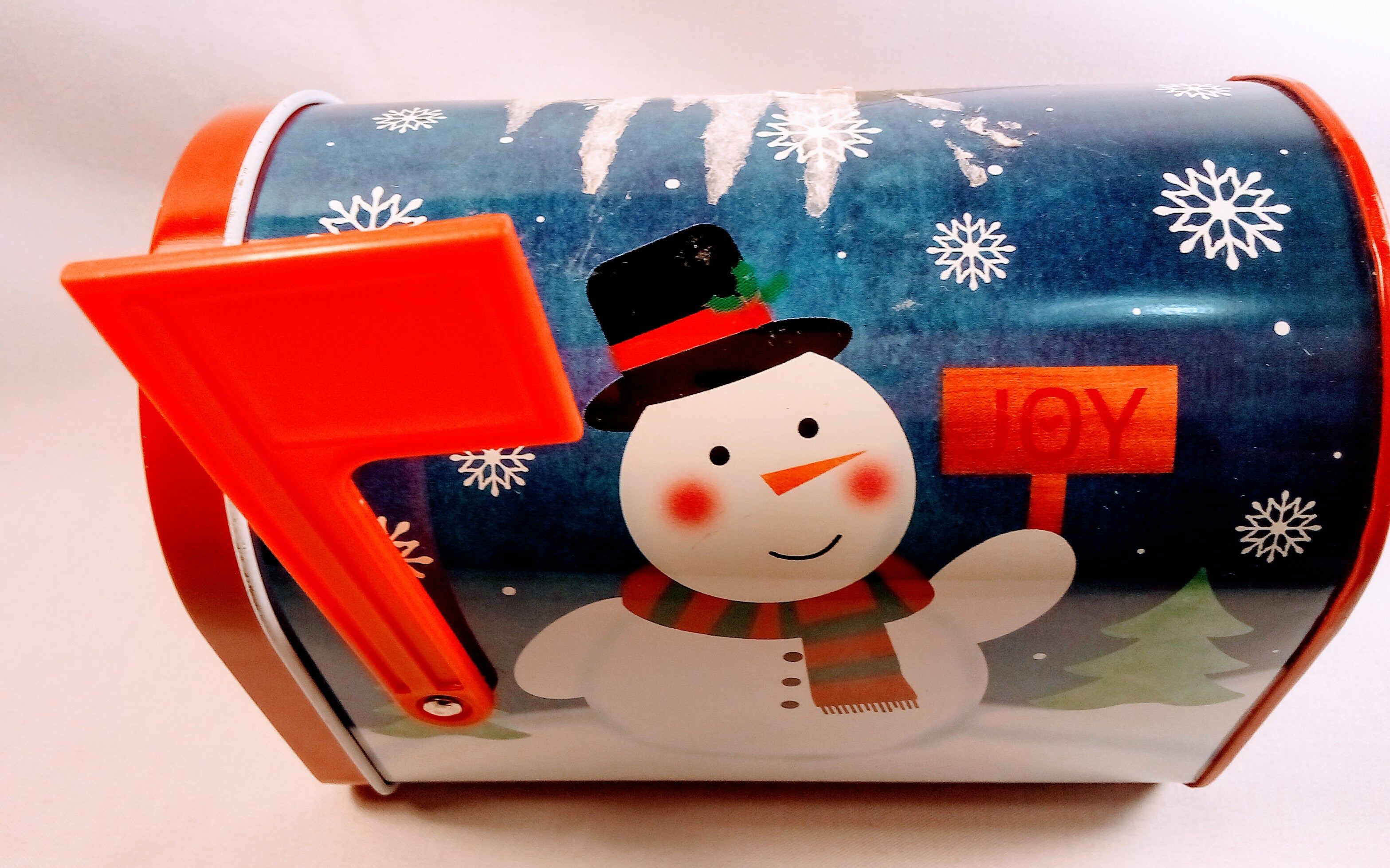 Cheerful Snowman Mailbox Topper, Holiday Tin Decoration, Whimsical Farmhouse Art with Snowman Accent, Welcome Sign Handcrafted Festive