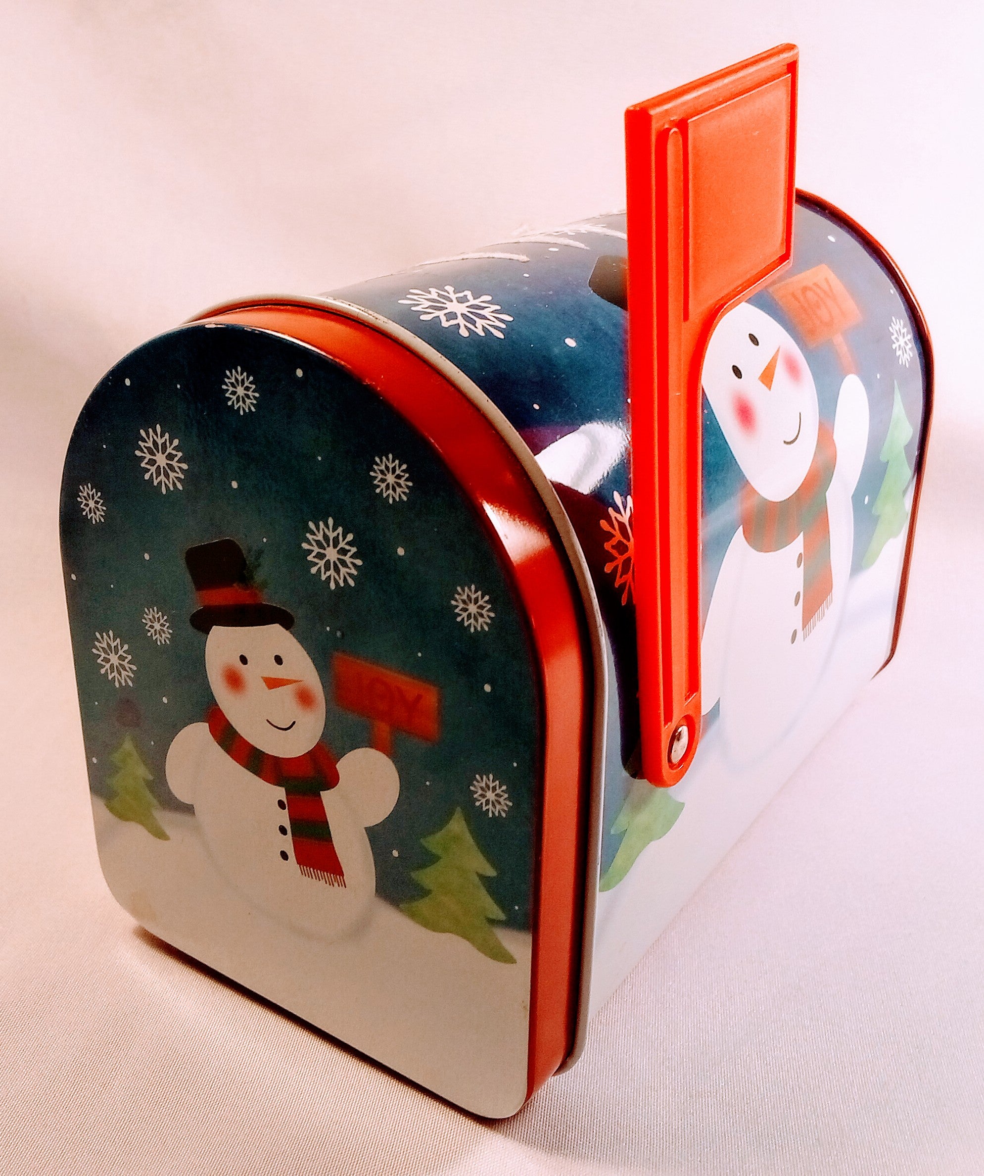 Cheerful Snowman Mailbox Topper, Holiday Tin Decoration, Whimsical Farmhouse Art with Snowman Accent, Welcome Sign Handcrafted Festive