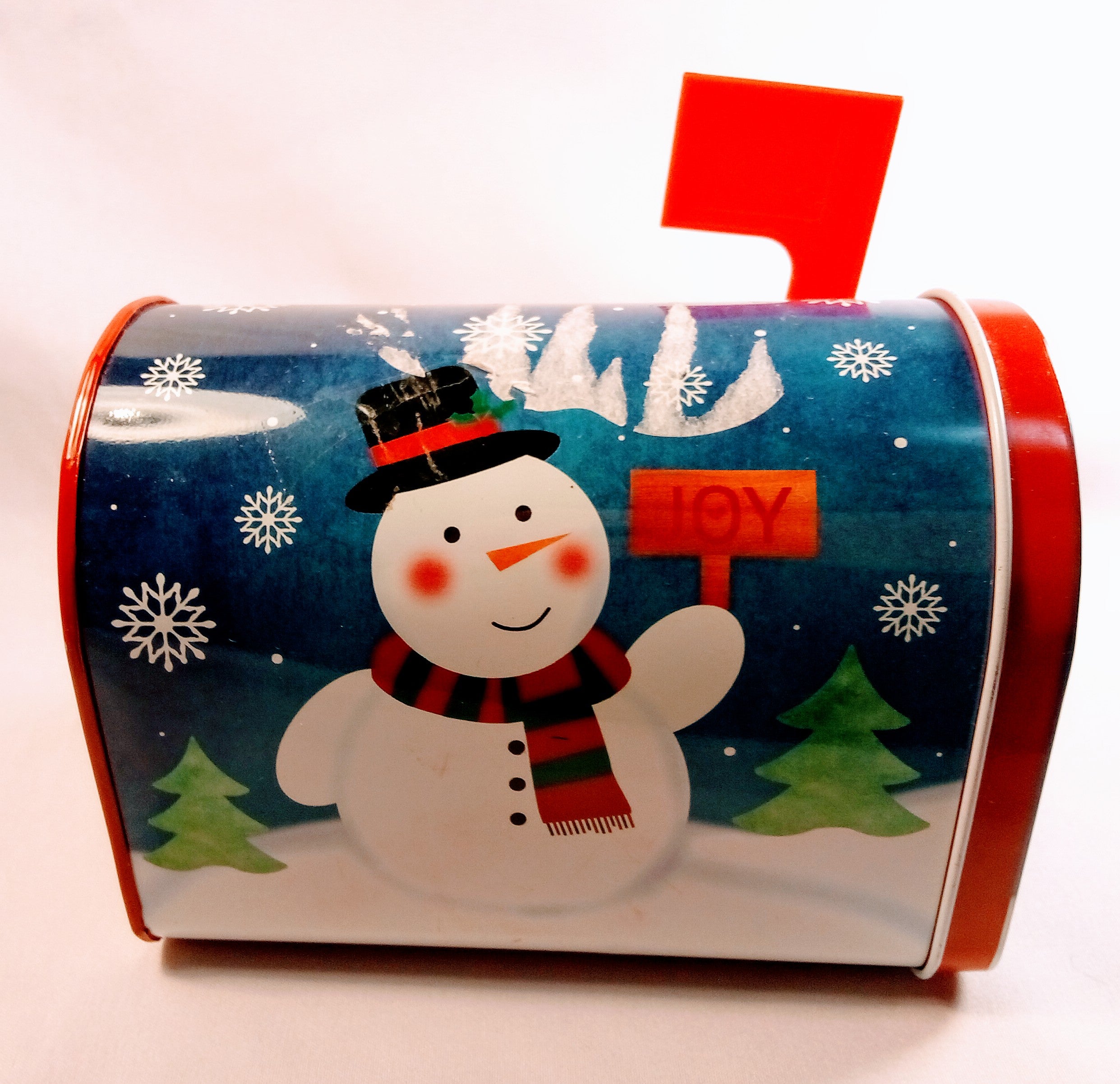 Cheerful Snowman Mailbox Topper, Holiday Tin Decoration, Whimsical Farmhouse Art with Snowman Accent, Welcome Sign Handcrafted Festive