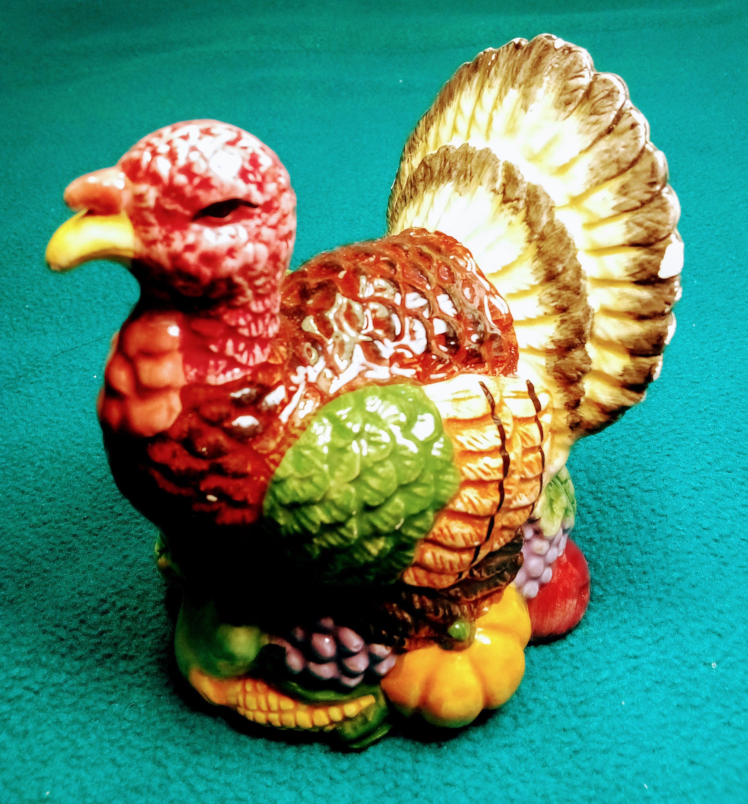 Charming Turkey Figurine for Your Thanksgiving Tablescape, Whimsical Ceramic Perfect for Holiday Decor, Vintage Figurine