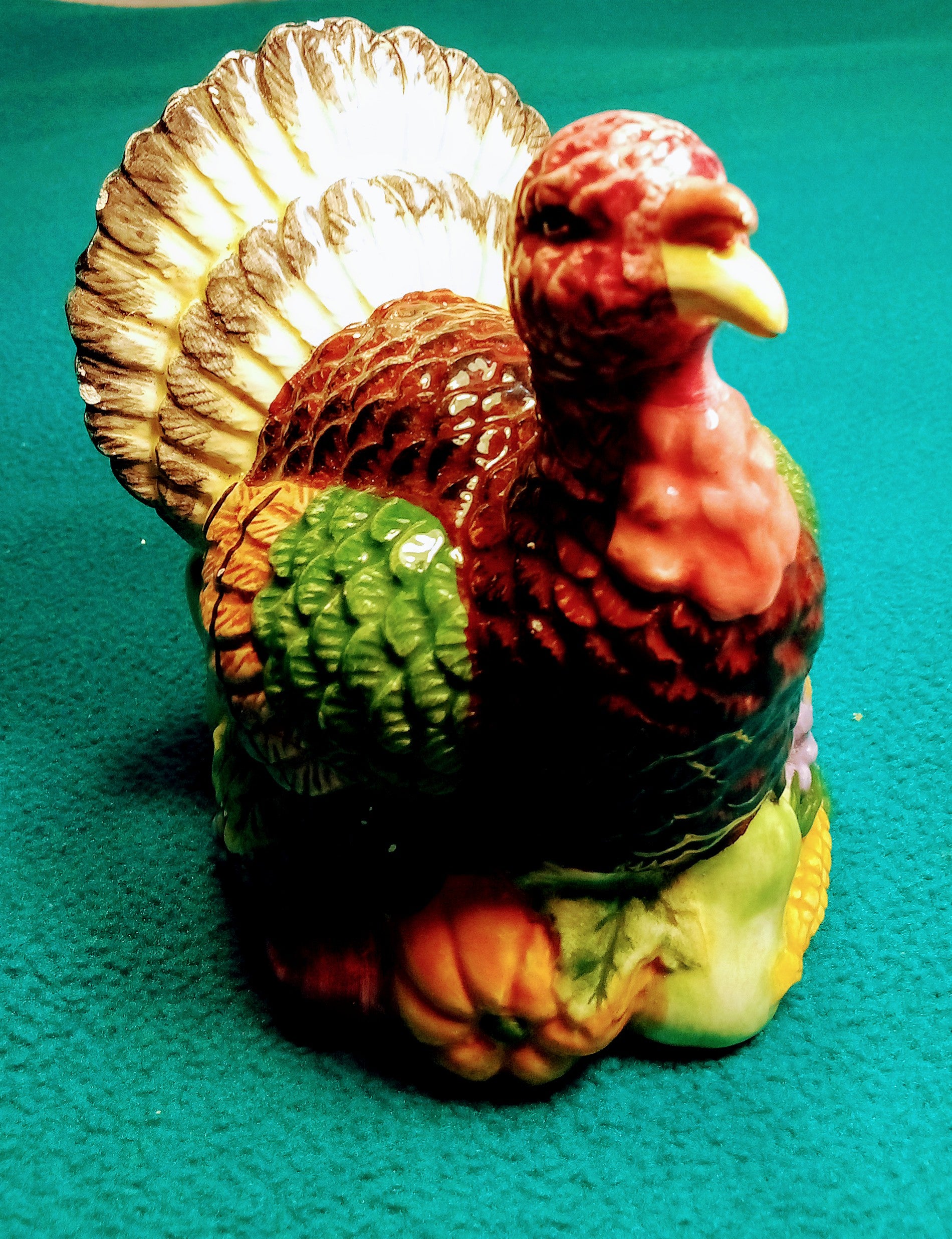 Charming Turkey Figurine for Your Thanksgiving Tablescape, Whimsical Ceramic Perfect for Holiday Decor, Vintage Figurine