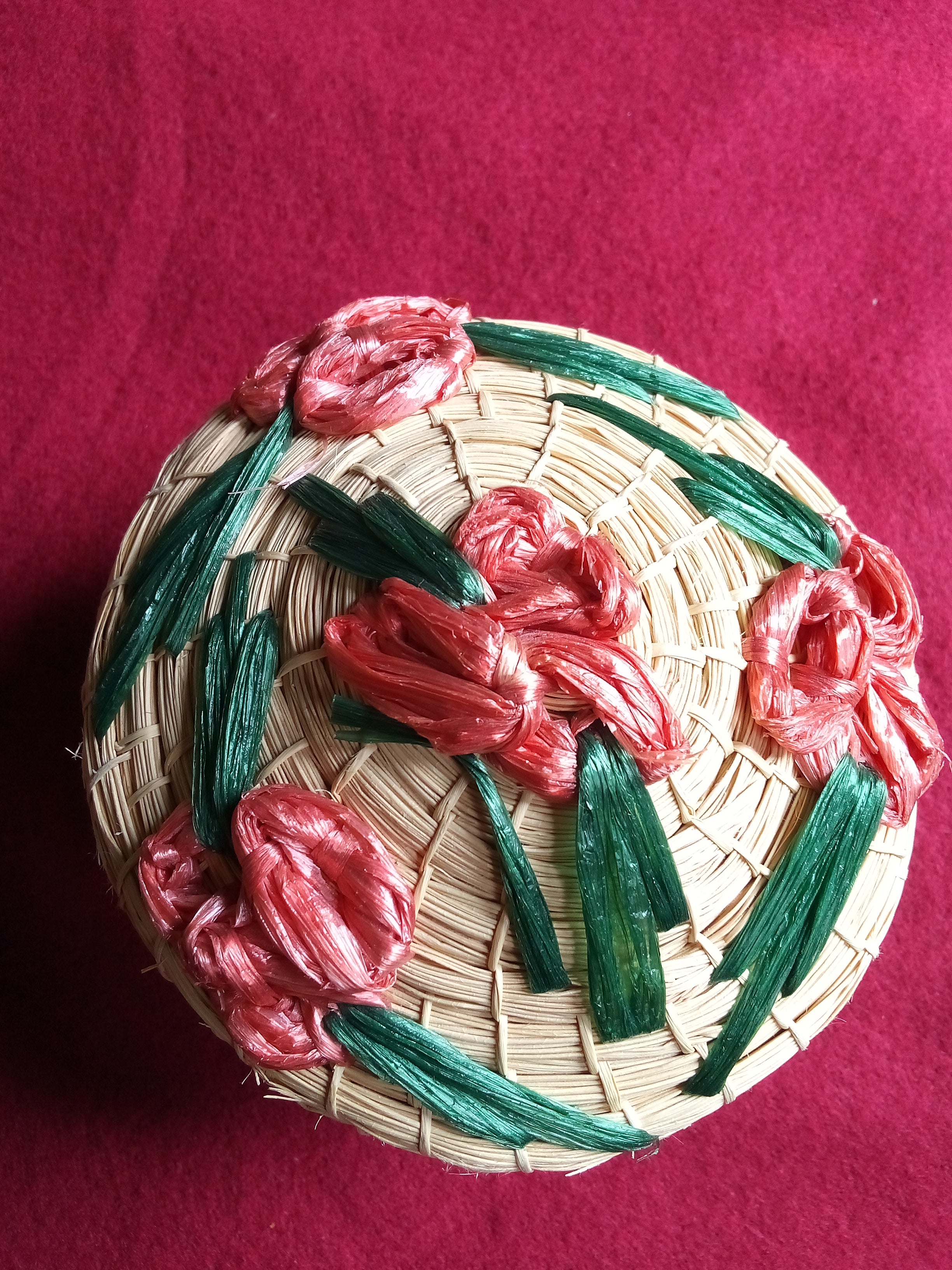 Woven Basket with Lid to Hide Your Trinkets, Vintage-Inspired Boho Addition to Your Home Decor, Keep Your Treasures Tuck Away in Style