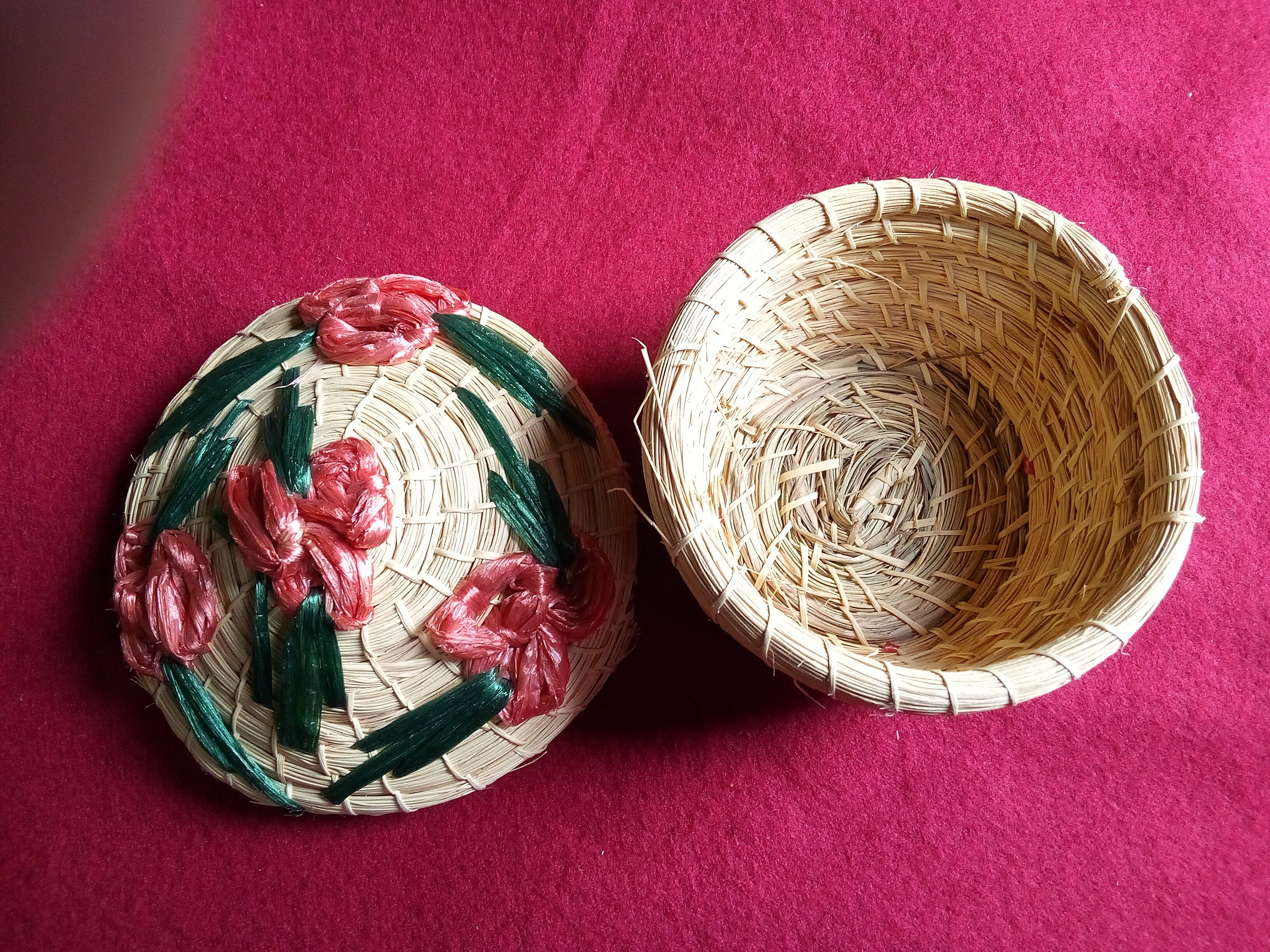 Woven Basket with Lid to Hide Your Trinkets, Vintage-Inspired Boho Addition to Your Home Decor, Keep Your Treasures Tuck Away in Style